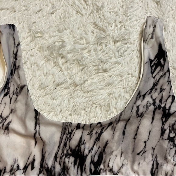 Dippin’ Daisy’s Matador Top in Black Marble Tie Dye - Picture 4 of 7